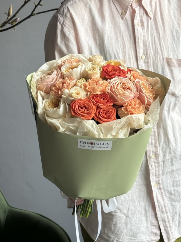 Букет с миксом роз