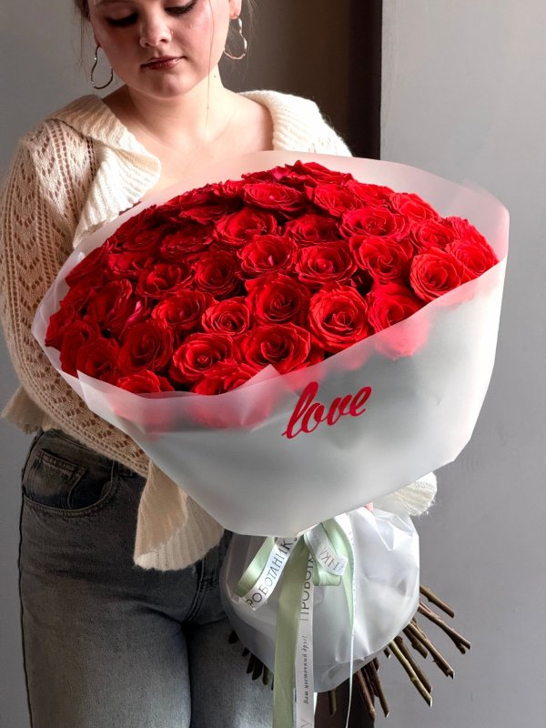 Букет из красных роз premium