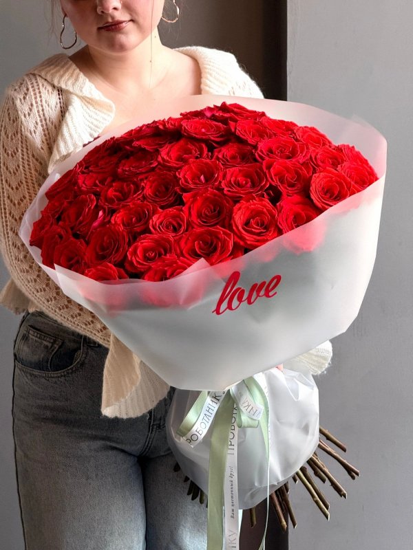 Букет из красных роз premium