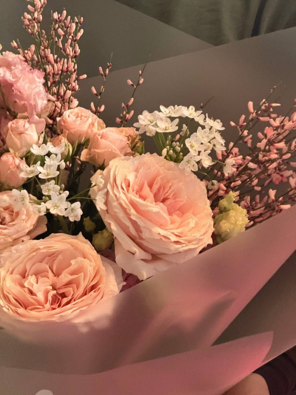 Букет с миксом весенних цветов