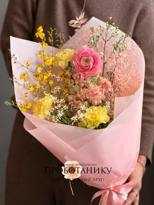 Букет с весенним миксом